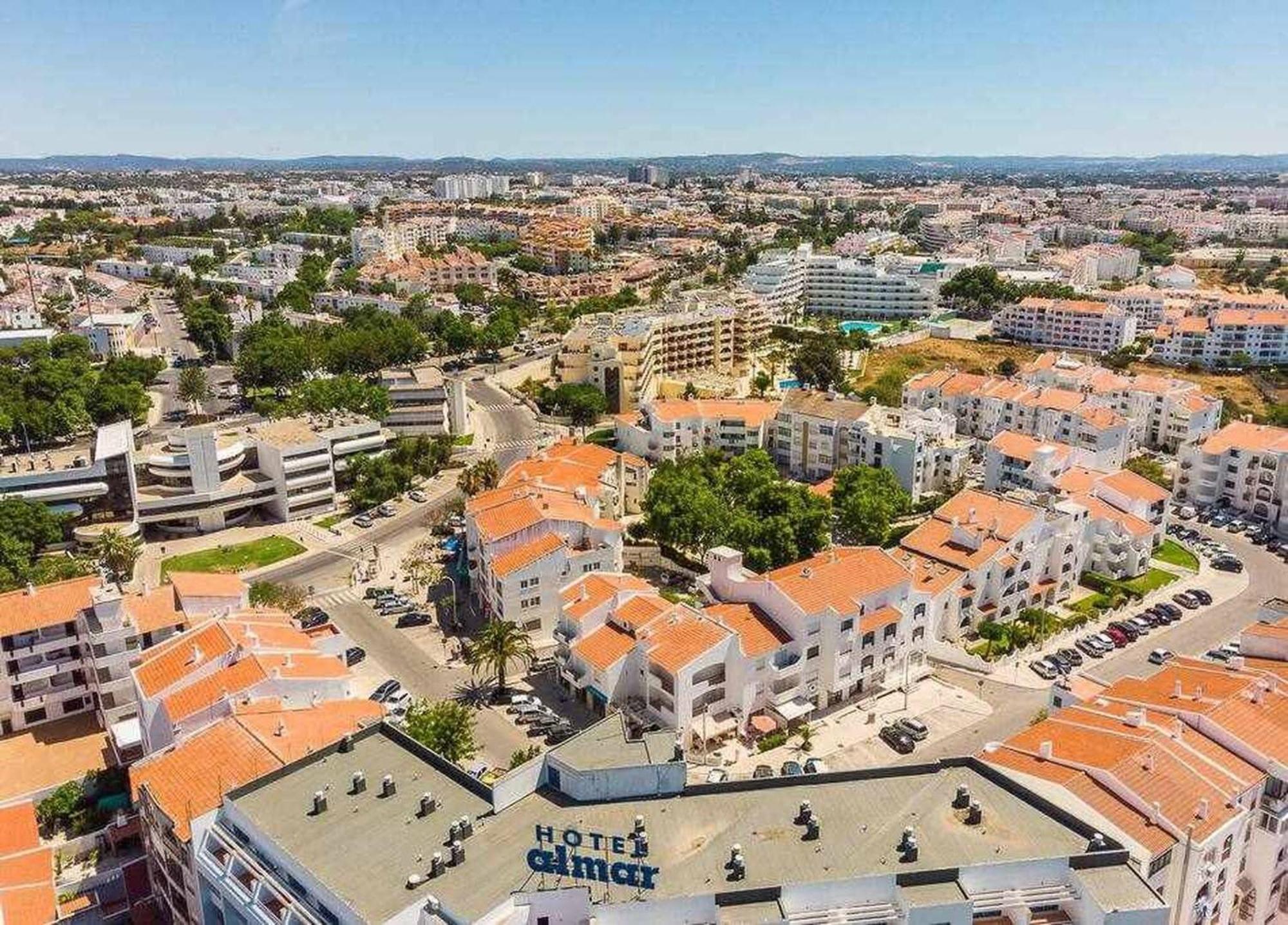 Central Town 2-Bedroom Apartment Albufeira Exterior photo