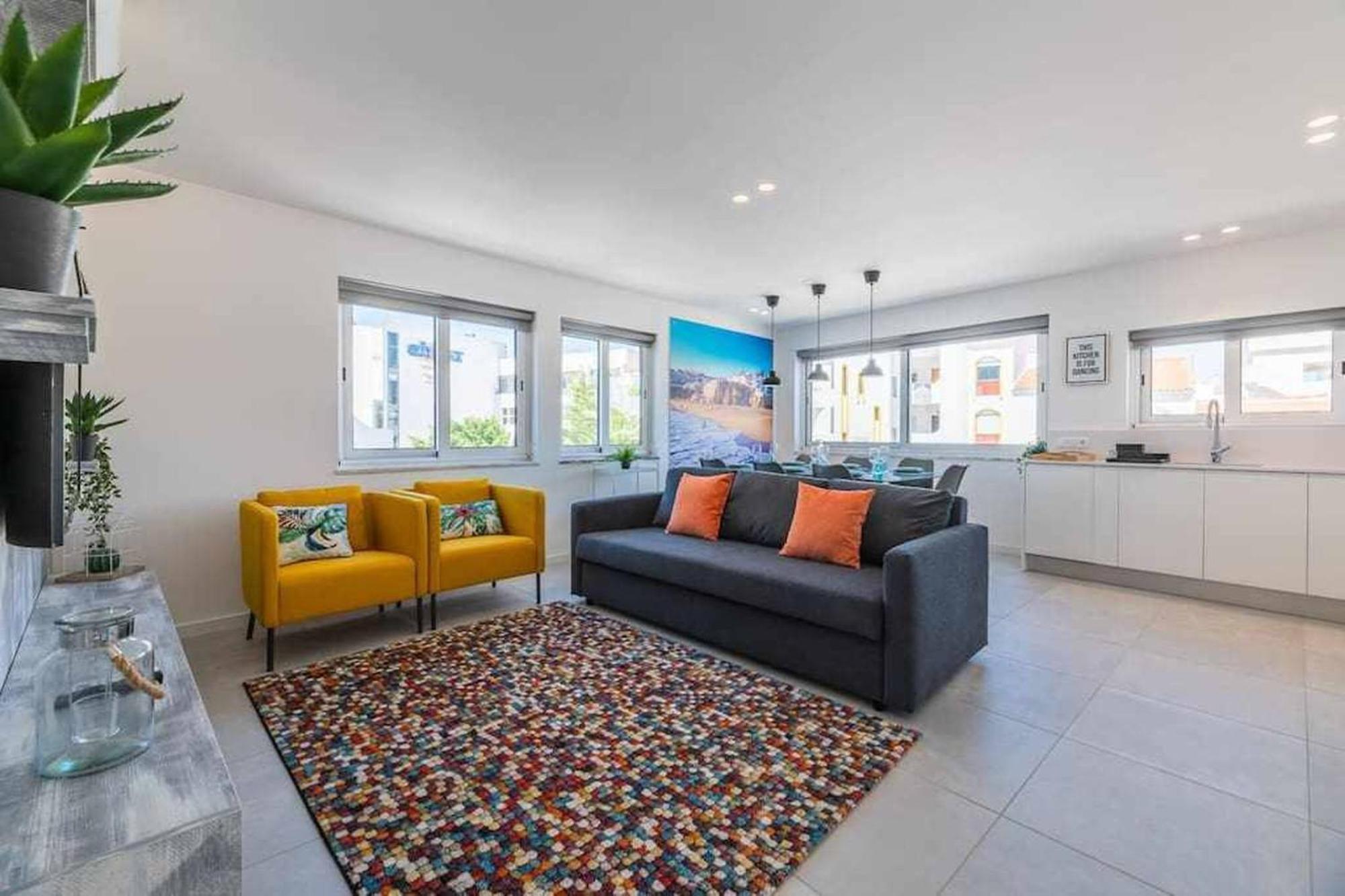 Central Town 2-Bedroom Apartment Albufeira Exterior photo